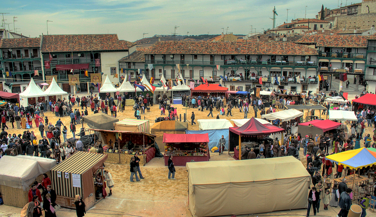 Mercado Medieval Chinchon Plaza